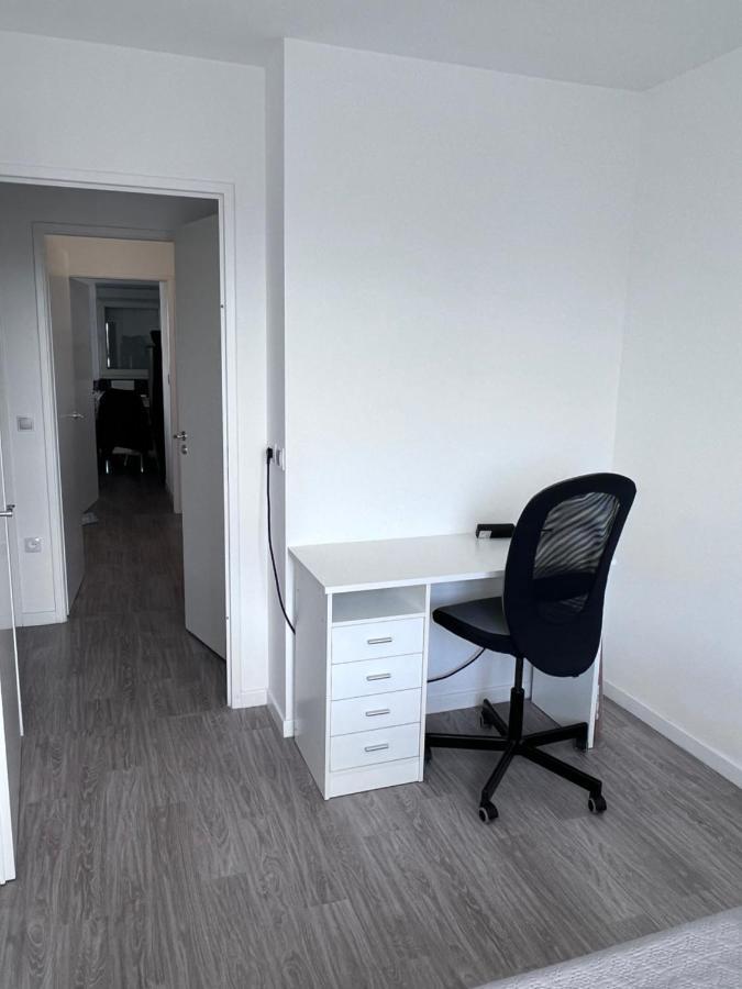 Chambre Privee Dans Un Appartement A 37 Min De Champs Elysees Sartrouville Ngoại thất bức ảnh